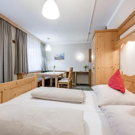 Landhaus Edelweiss Sankt Leonhard im Pitztal Bagian luar foto