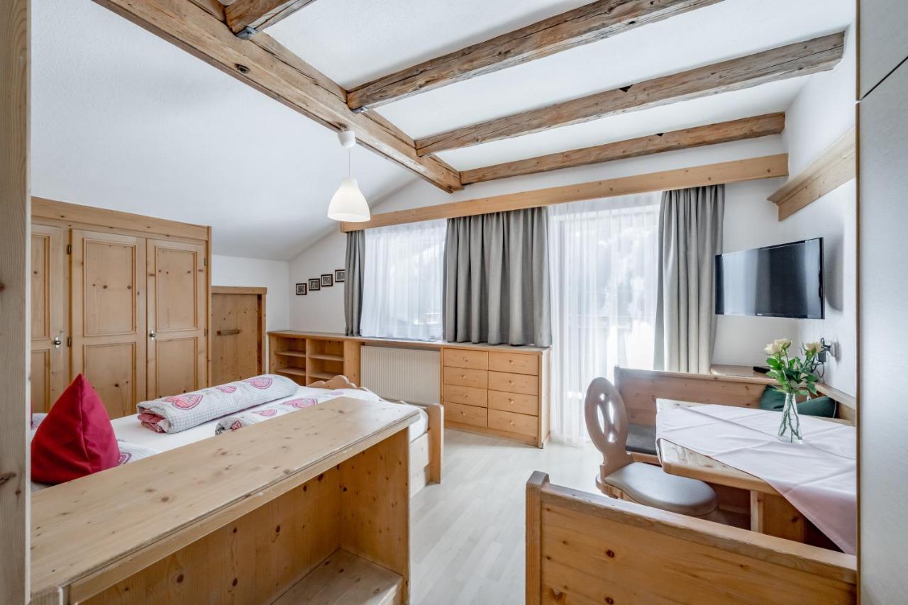 Landhaus Edelweiss Sankt Leonhard im Pitztal Bagian luar foto