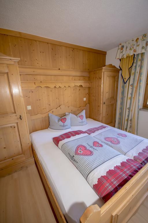 Landhaus Edelweiss Sankt Leonhard im Pitztal Bagian luar foto