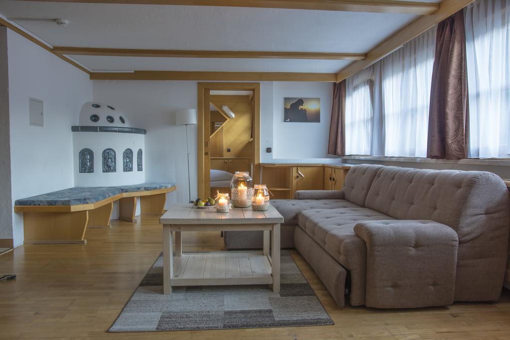 Landhaus Edelweiss Sankt Leonhard im Pitztal Bagian luar foto