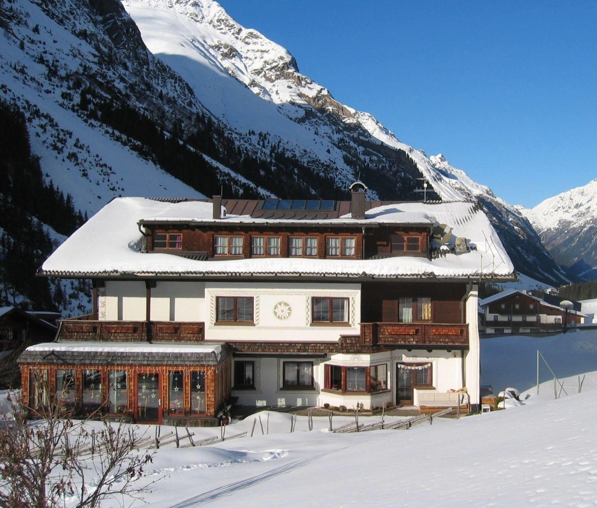 Landhaus Edelweiss Sankt Leonhard im Pitztal Bagian luar foto