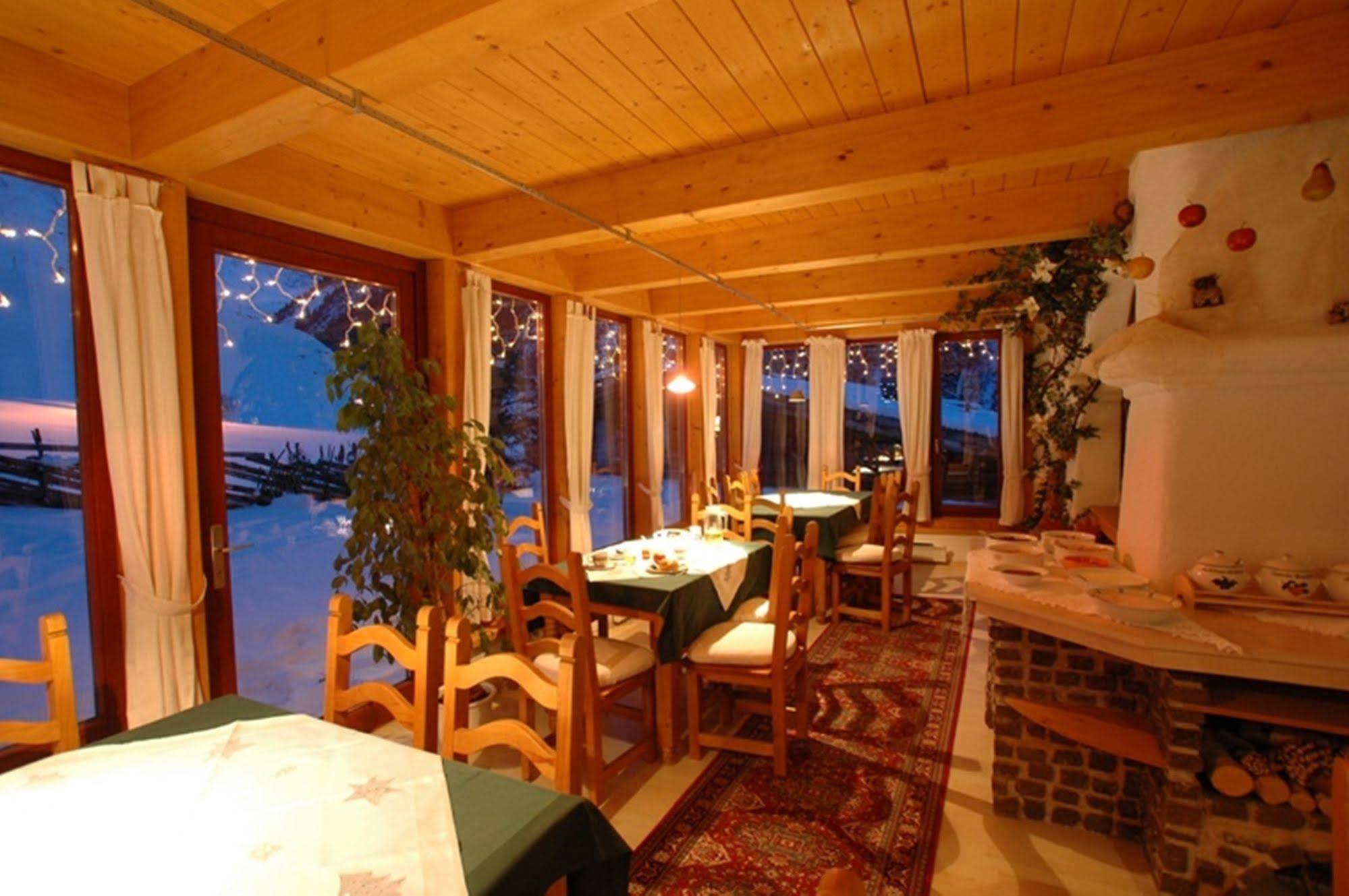 Landhaus Edelweiss Sankt Leonhard im Pitztal Bagian luar foto