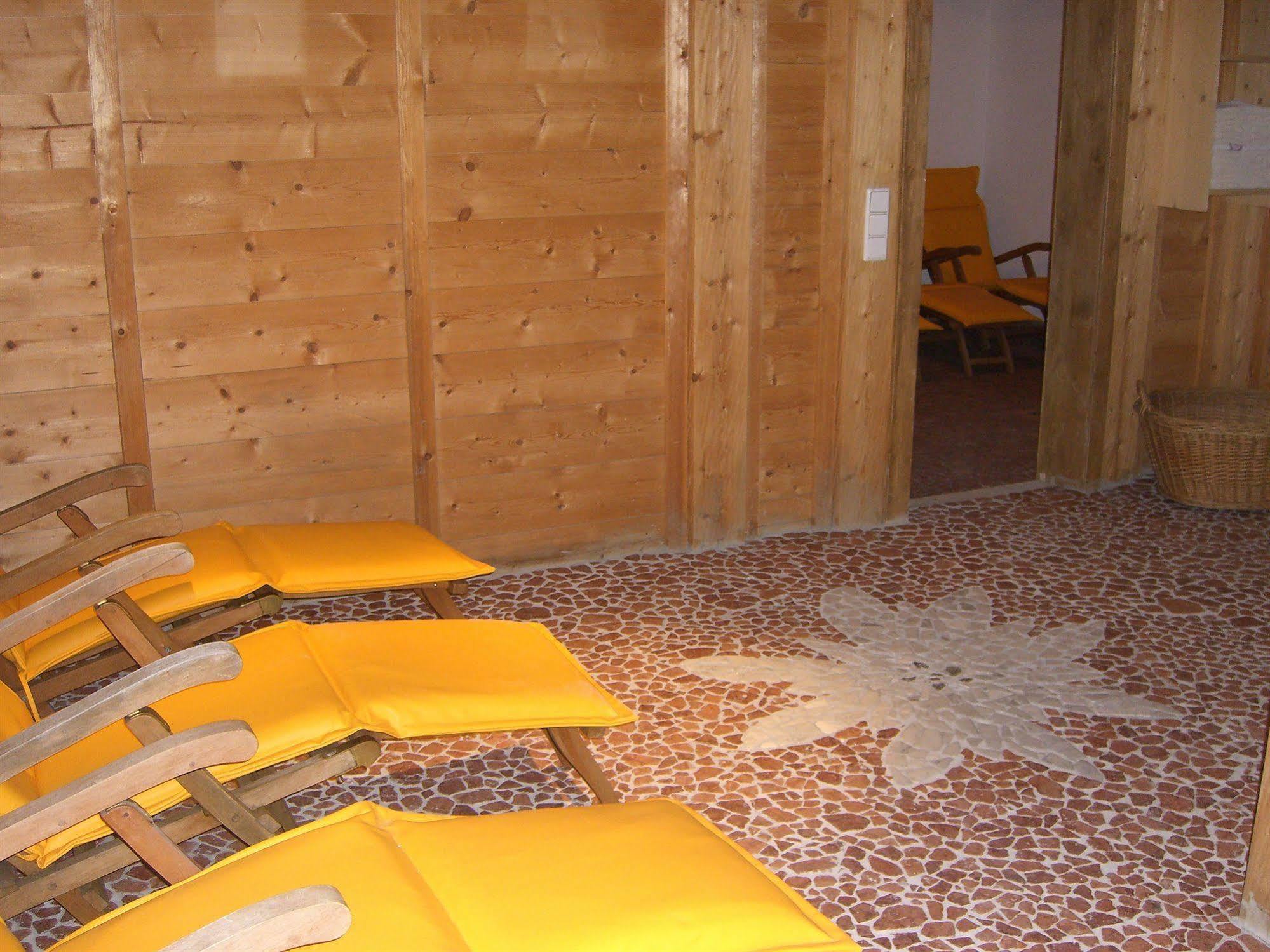 Landhaus Edelweiss Sankt Leonhard im Pitztal Bagian luar foto